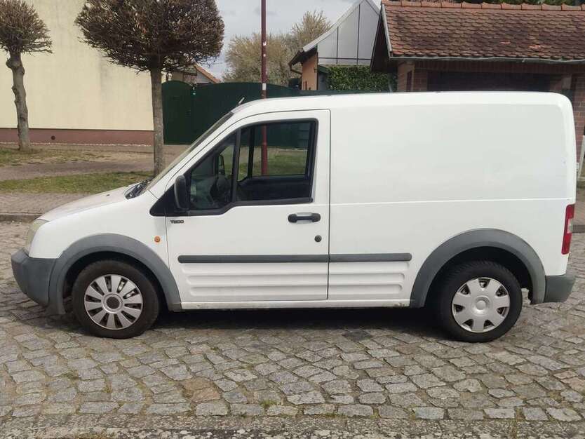 Ford Transit Connect 180.000 km 1.399 € Tangerhütte 39517