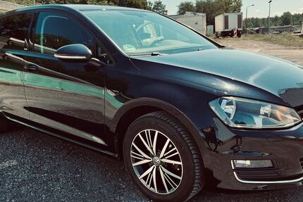 VW Golf 94.000 km 11.600 &euro; Aschersleben 06449