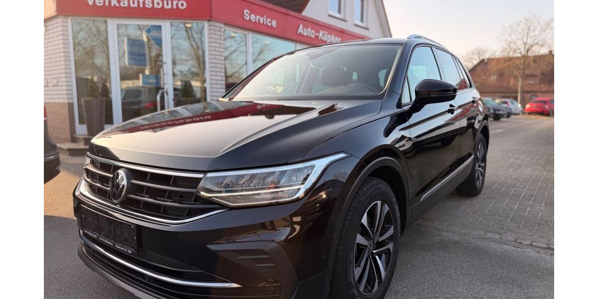 VW Tiguan 58.042 km 22.990 &euro; Oldenburg 26125