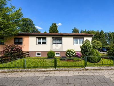 WOHNEN IN ENTSPANNTER NACHBARSCHAFT - Doppelhaushälfte Osterburg | Angebot:27007604