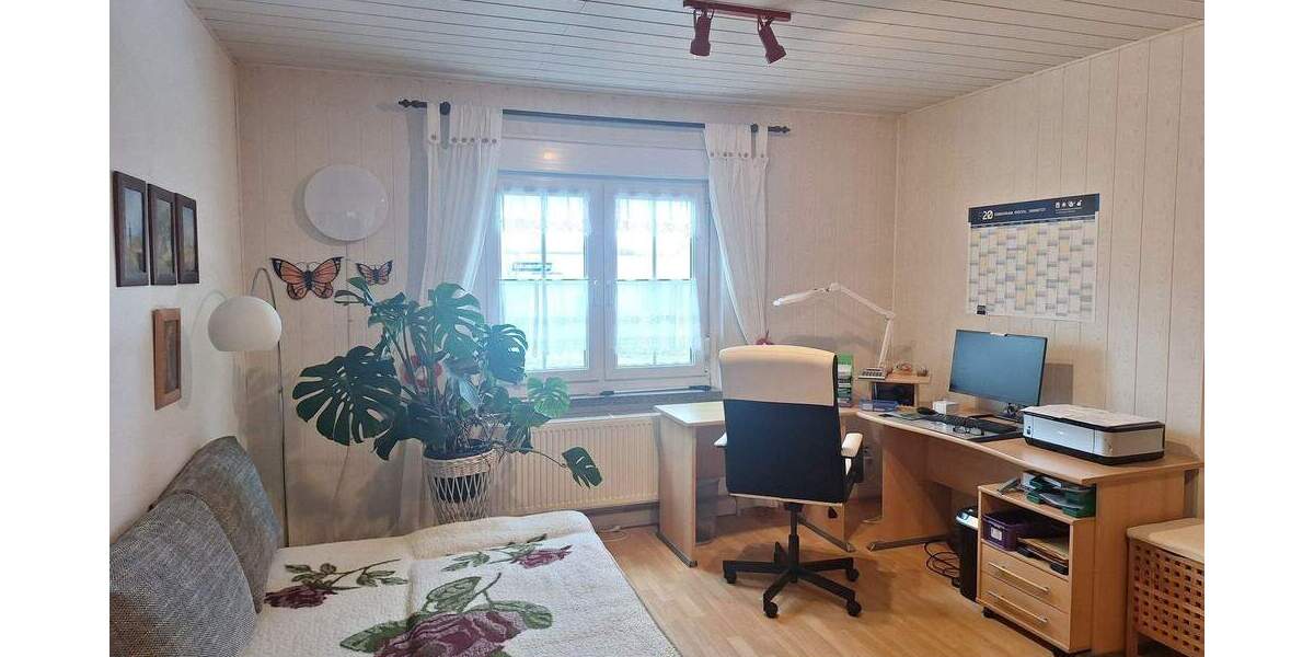 Einfamilienhaus Meuselwitz - 4 Zimmer, 138 m&sup2;, 169.000&euro; | Angebot:25700640