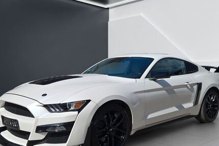 Ford Mustang 105.745 km 25.555 &euro; Schifferstadt 67105
