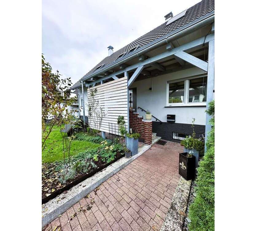 Haus zum Kaufen in Kehl-Goldscheuer 545.000 € 208.74 m²