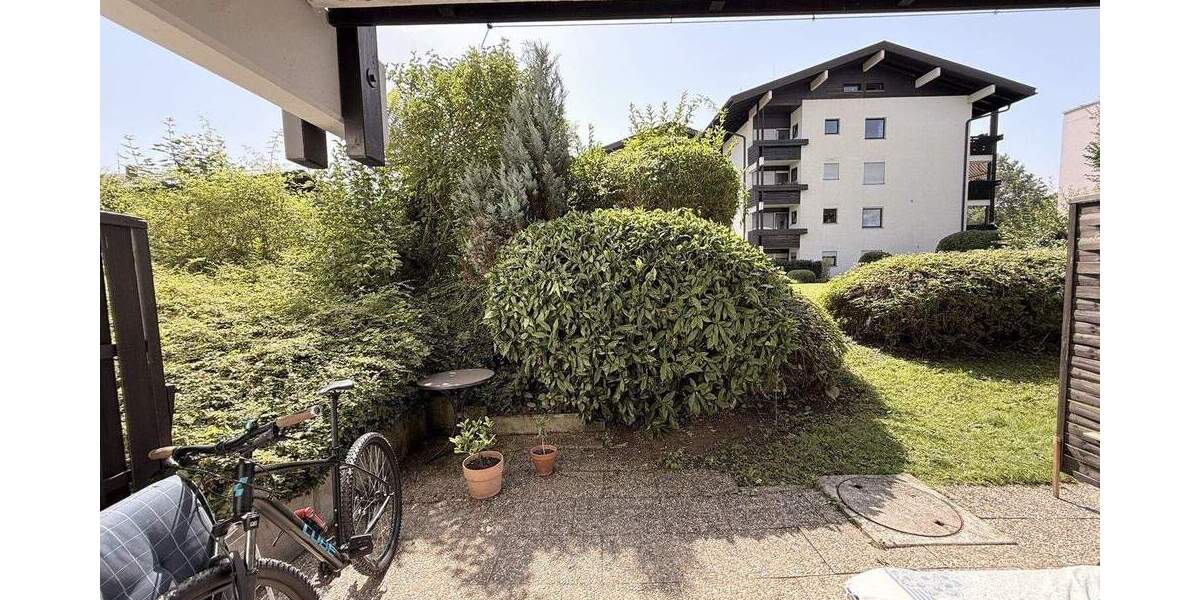 Helle und ruhige 1-Zimmer Wohnung mit großer Süd-Terrasse - 10 Min. zum Chiemsee 1 zimmer