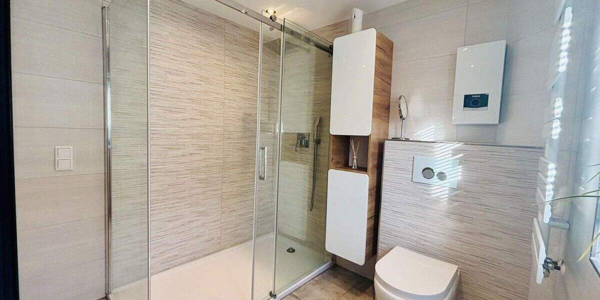 Reihenmittelhaus Krefeld Hüls - 4 Zimmer, 136 m&sup2;, 486.000&euro; | Angebot:25142664