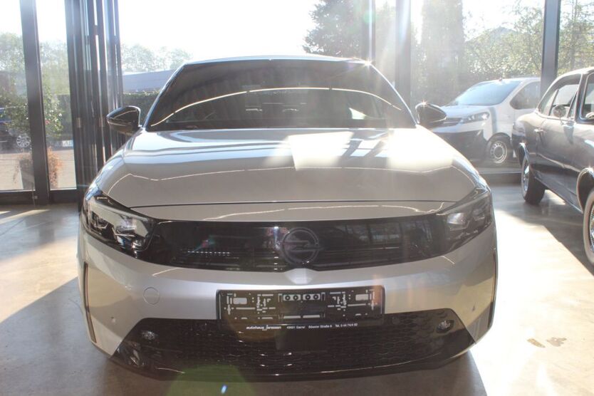 Opel Corsa 36.600 km 17.790 € Garrel 49681