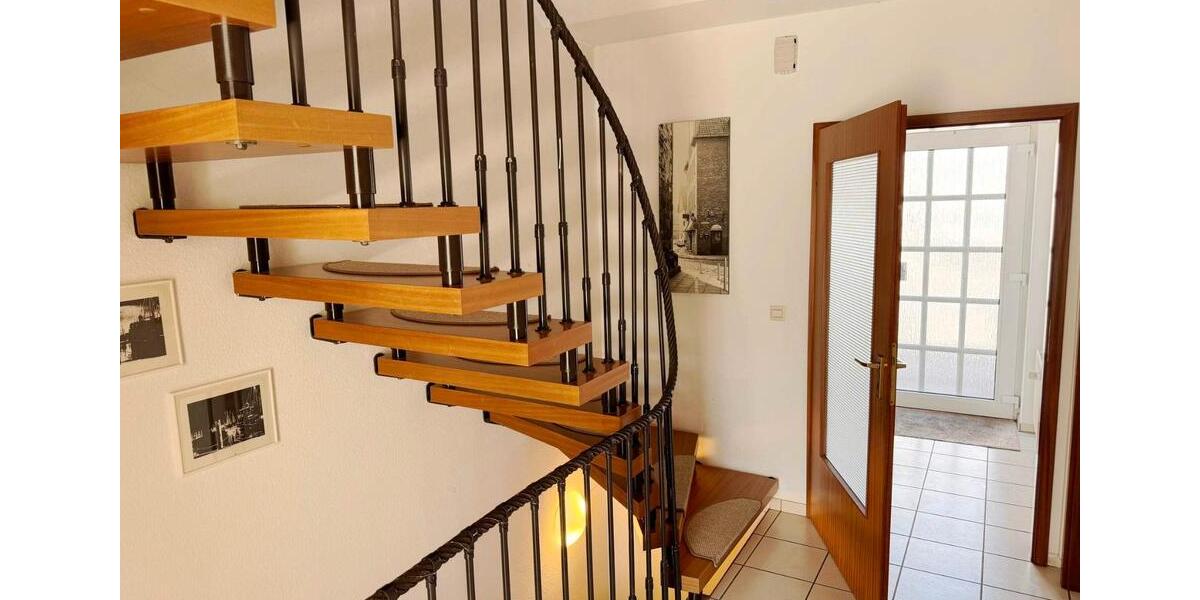 Reihenhaus Seelze - 4 Zimmer, 130 m&sup2;, 376.000&euro; | Angebot:26210898