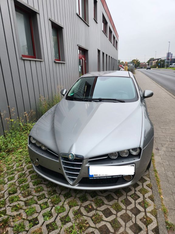 Alfa Romeo 159 198.000 km 3.800 € Troisdorf 53842