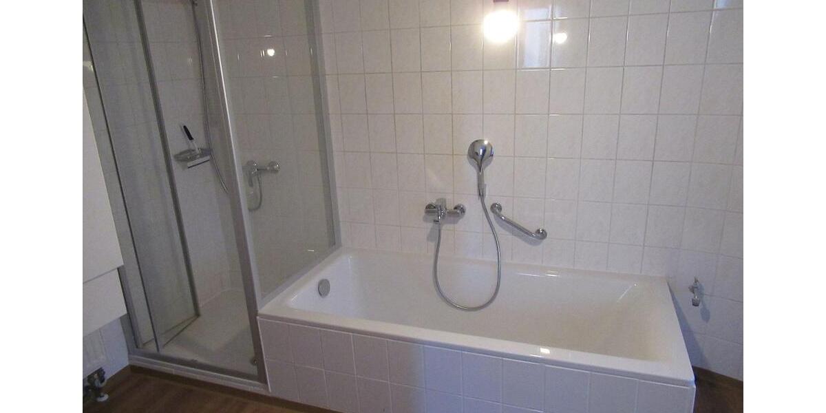 Etagenwohnung Kronach - 3 Zimmer, 73 m&sup2;, 680&euro; | Angebot:26269105