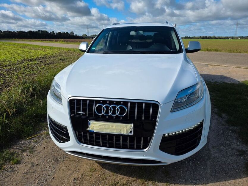 Q7