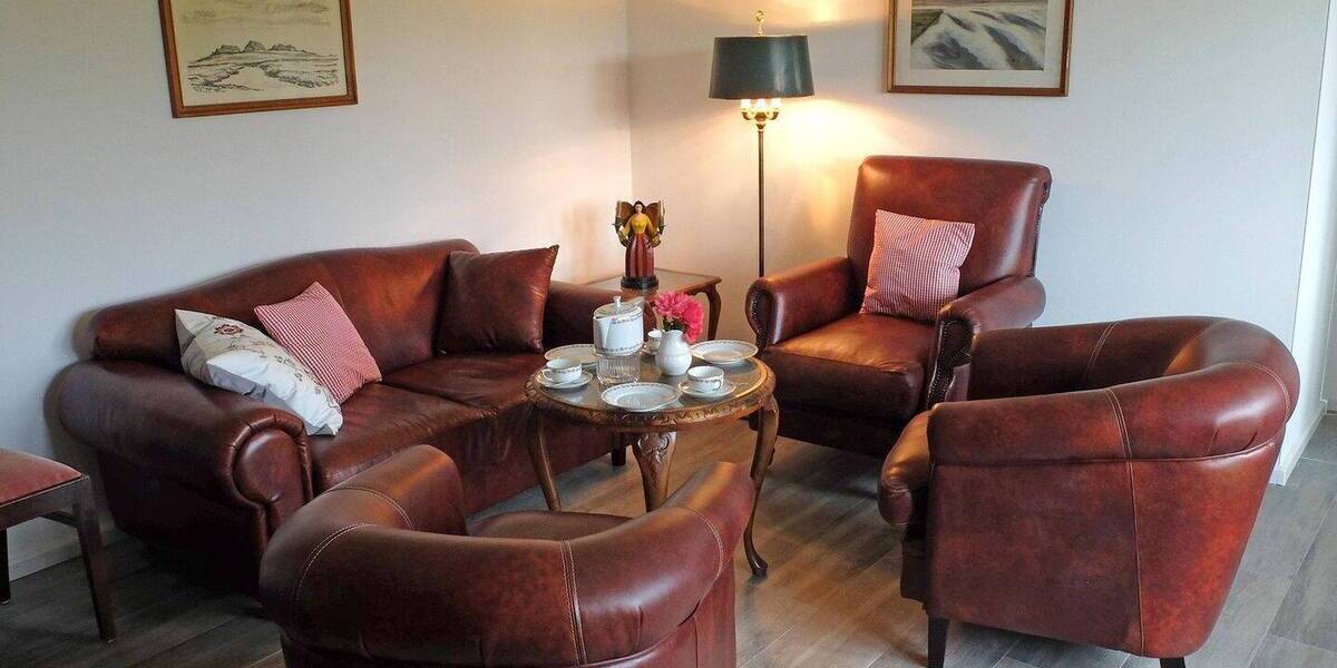 Einfamilienhaus Pellworm - 6 Zimmer, 130 m&sup2;, 999.000&euro; | Angebot:25996635