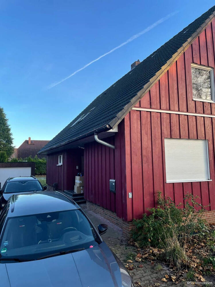 Charmantes Mehrfamilienhaus mit 3 Wohneinheiten - nur 20 Min. nach Hamburg