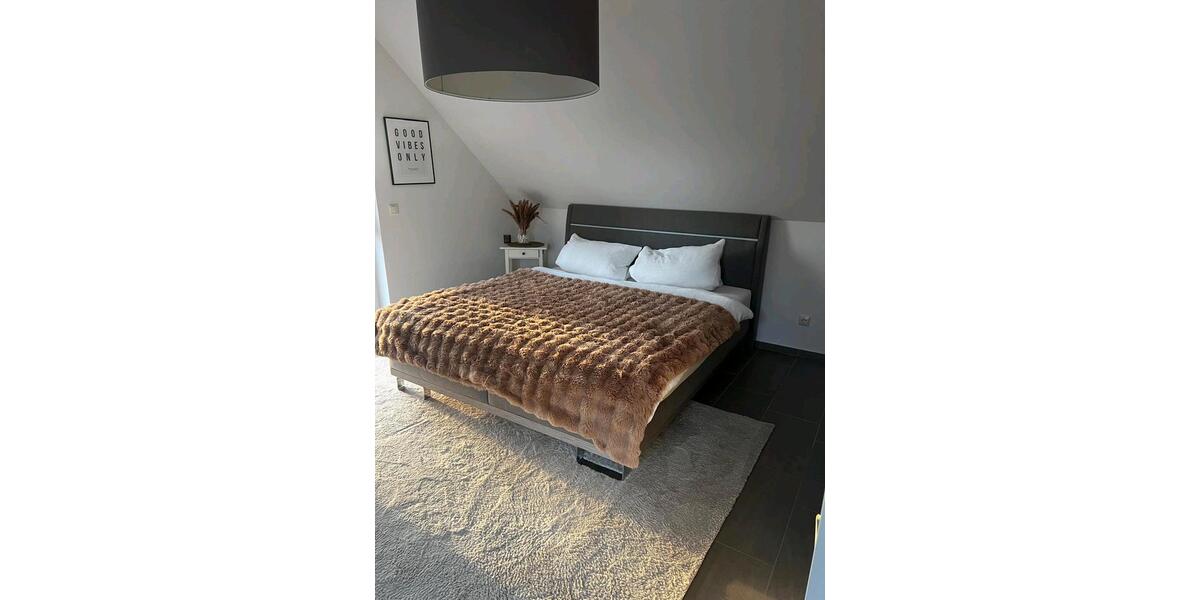 Einfamilienhaus Babenhausen - 4 Zimmer, 20 m&sup2;, 1.500&euro; | Angebot:24688578