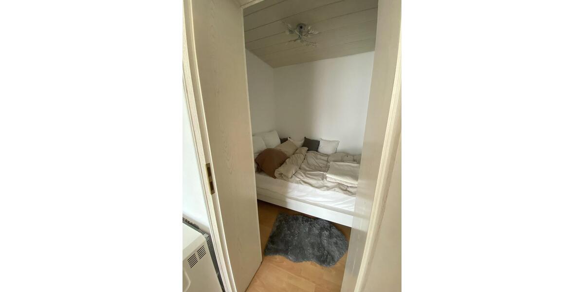 Etagenwohnung Schweinfurt Gartenstadt - 1.5 Zimmer, 38 m&sup2;, 125.000&euro; | Angebot:26845537