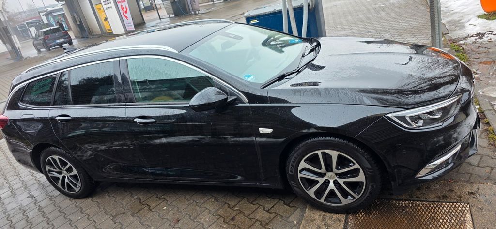 Opel Insignia 149.254 km 9.999 &euro; Dresden 01139