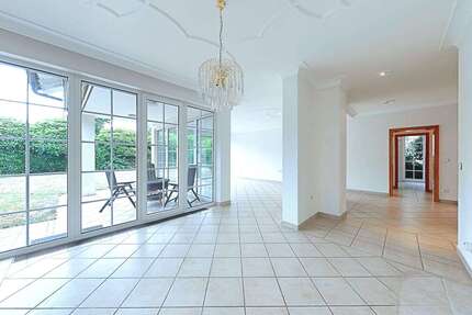 Haus Langenbrettach - 6 Zimmer, 192 m&sup2;, 590.000&euro; | Angebot:26757334