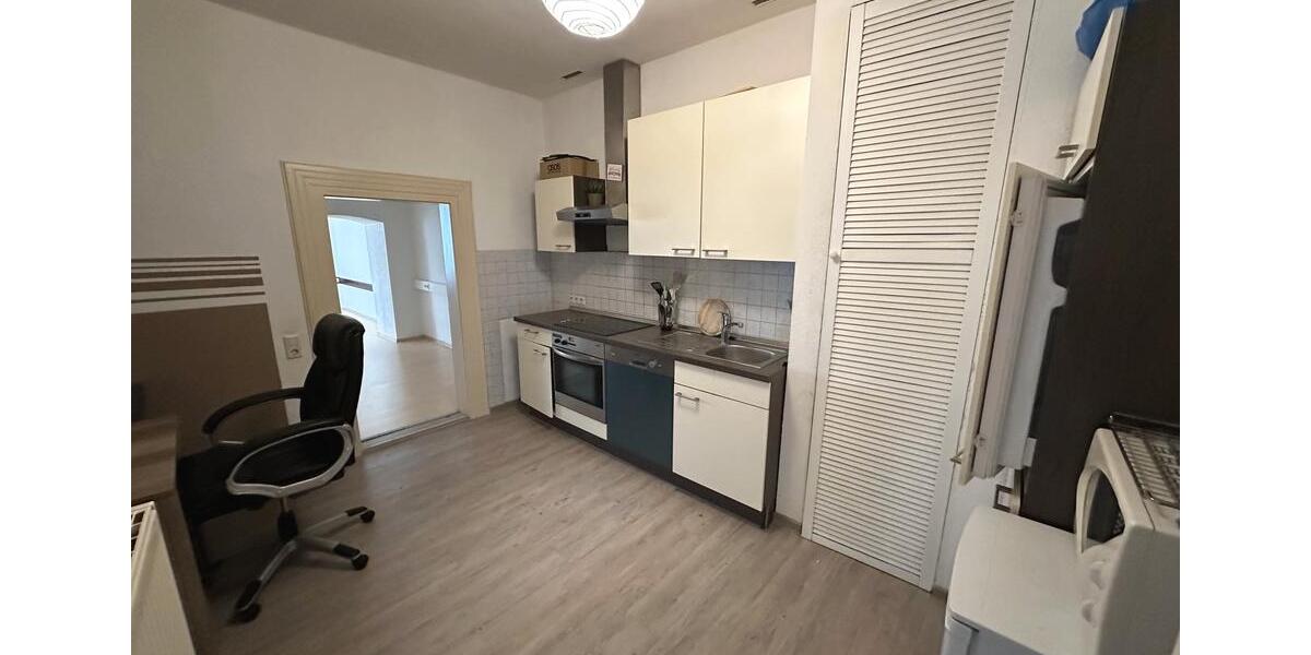 Etagenwohnung Hof Altstadt - 3.5 Zimmer, 100 m&sup2;, 650&euro; | Angebot:26279406