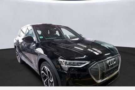 Audi e-tron 76.755 km 27.880 &euro; Dorsten 46284
