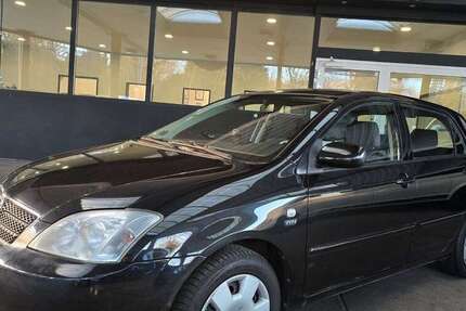 Toyota Corolla 212.000 km 2.950 &euro; Göttingen 37081