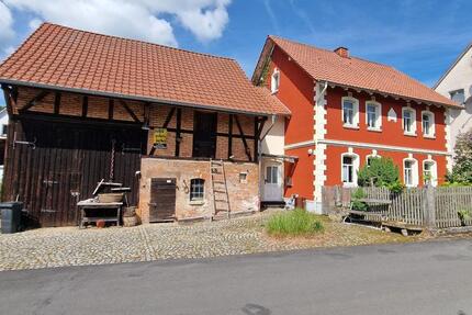 Haus im Jugendstil mit Scheune Provisionsfrei