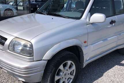 Suzuki Grand Vitara 229.000 km 2.650 &euro; Öhringen 74613