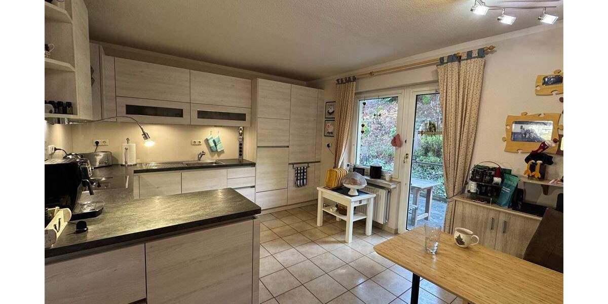 Mehrfamilienhaus, Wohnhaus Schmallenberg Westfeld - 8 Zimmer, 209 m&sup2;, 379.000&euro; | Angebot:24113034