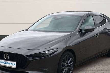 Mazda 3 22.083 km 22.900 &euro; Coburg 96450