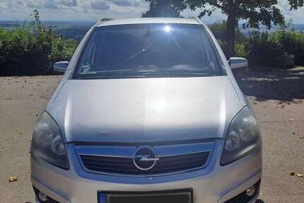 Opel Zafira 260.000 km 2.600 € Uttenweiler 88524