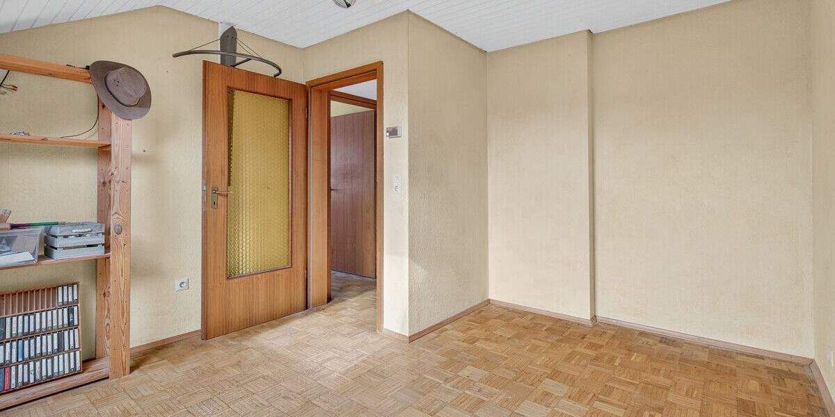 Mehrfamilienhaus, Wohnhaus Königsbach-Stein Stein - 9 Zimmer, 186 m&sup2;, 539.000&euro; | Angebot:24860319