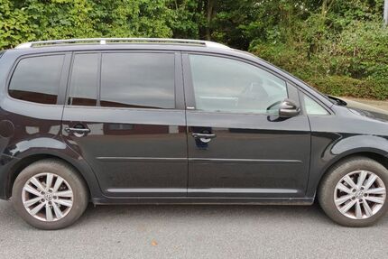 VW Touran 167.000 km 5.900 &euro; Bad Oeynhausen 32549