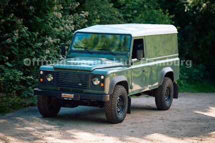 Land Rover Defender 54.871 km 51.999 &euro; Hamburg 22339