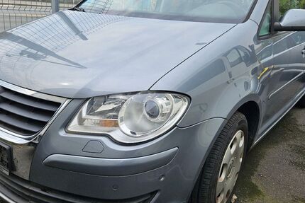 VW Touran 243.837 km 1.490 &euro; Nürnberg 90431
