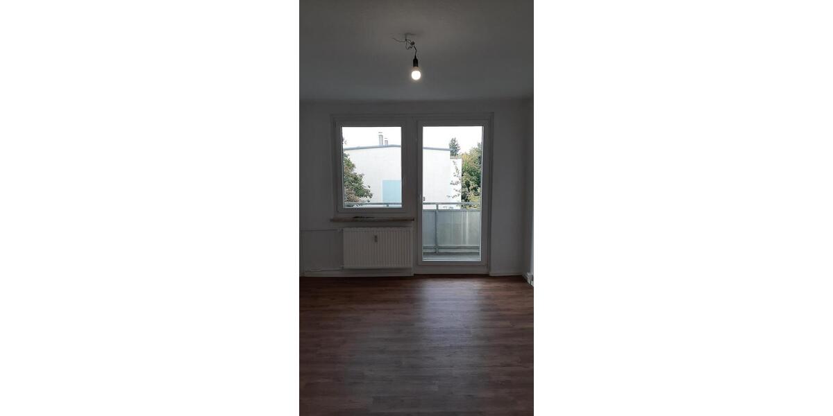 Etagenwohnung Querfurt - 1 Zimmer, 34 m&sup2;, 225&euro; | Angebot:25922724