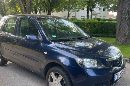 Mazda 2 130.000 km 1.900 € München 81827