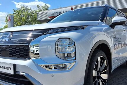Mitsubishi Plug-in Hybrid Outlander 4.975 km 49.990 &euro; Würzburg 97084