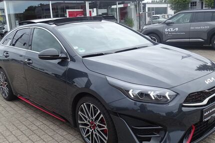 Kia pro ceed / ProCeed 18.572 km 29.780 &euro; Cuxhaven 27472