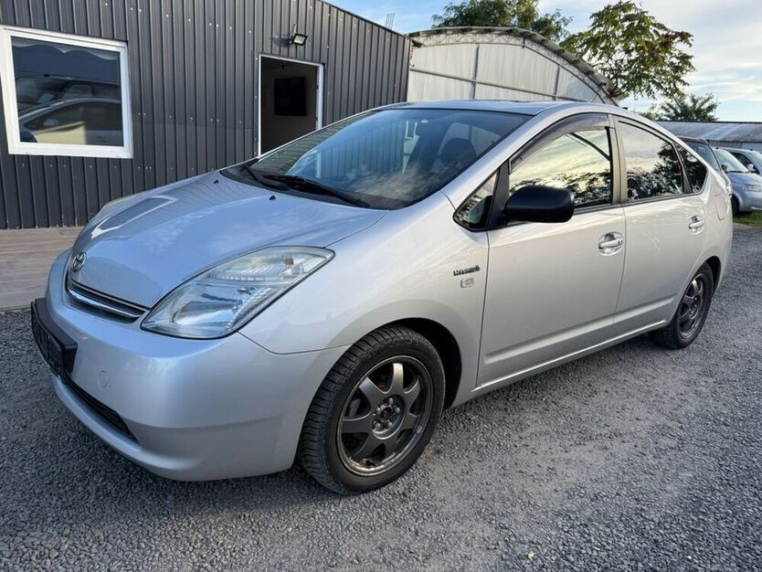 PRIUs
