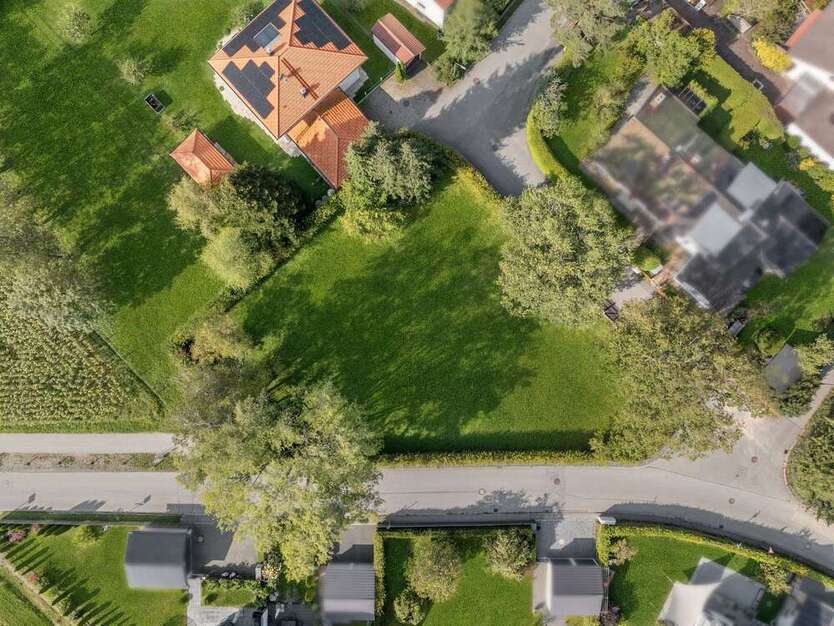 Grundstück zu verkaufen in Straßlach-Dingharting 2.995.000 € 1596 m²