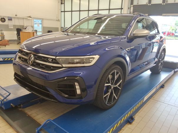 VW T-Roc 22.200 km 41.720 € Mainburg 84048