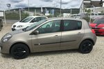 Renault Clio Authentique,Tüv 08/27! 243.000 km 1.950 &euro; Himmelkron 95502