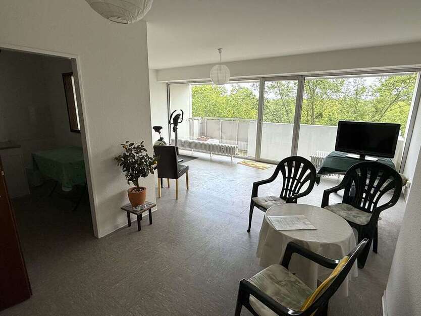 Wohnung zum Kaufen in Köln 240.000 € 84 m²