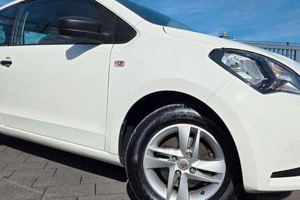 Seat Mii 85.000 km 6.444 &euro; Paderborn 33102
