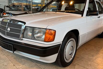 Mercedes-Benz 190 184.000 km 10.900 &euro; Wülfrath 42489