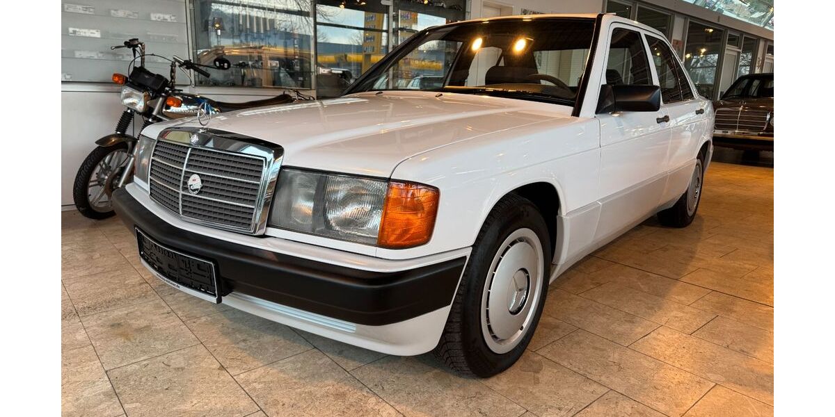 Mercedes-Benz 190 184.000 km 10.900 &euro; Wülfrath 42489