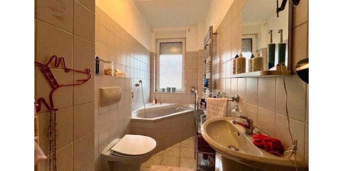 Etagenwohnung Herne - 3.5 Zimmer, 98 m&sup2;, 180.000&euro; | Angebot:25046959