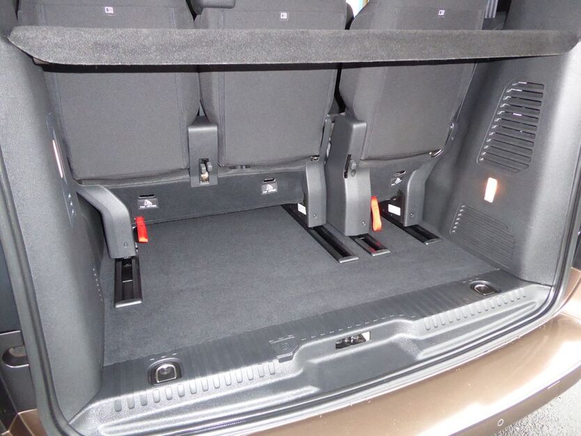 Citroen SpaceTourer 67.500 km 33.895 € Steinau 36396