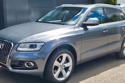 Audi Q5 233.000 km 10.950 &euro; Aldingen 78554