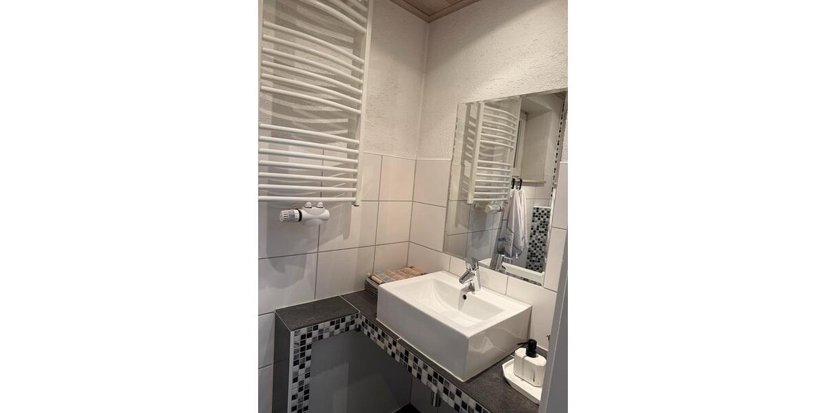 Doppelhaushälfte Hemmingstedt - 5 Zimmer, 126 m&sup2;, 1.260&euro; | Angebot:25489403