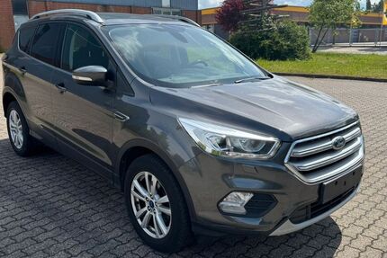 Ford Kuga 97.000 km 8.250 &euro; Kranenburg 47559