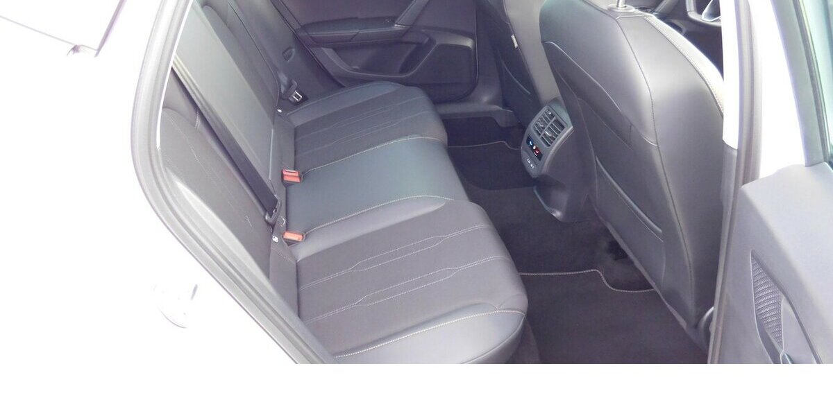 Cupra Formentor 1.5 TSI BMT Klima LED Navi AHK 27.200 km 23.990 &euro; Vordorf 38533